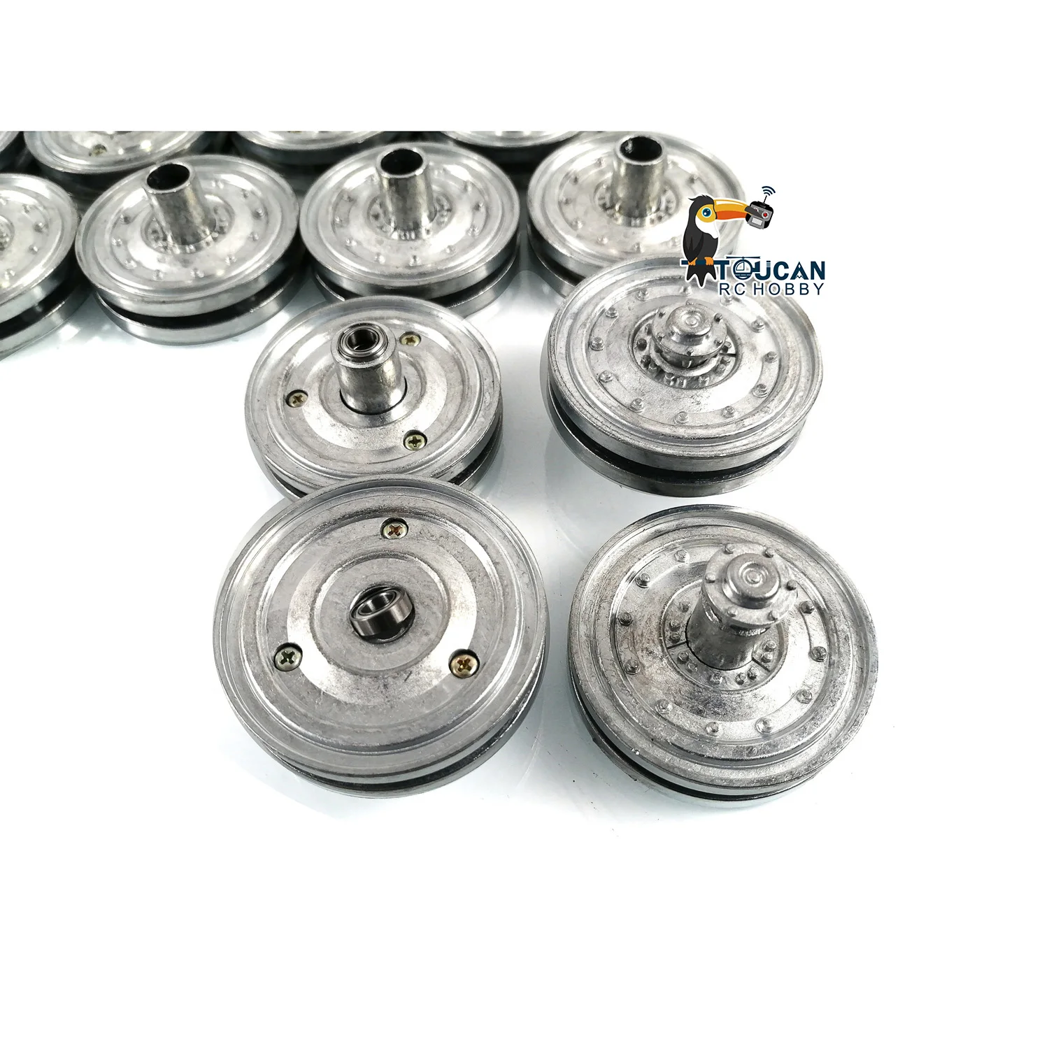 RC أجزاء Henglong عجلات الطريق المعدنية ل 1/16 مقياس الألمانية الملك النمر التحكم عن بعد معركة دبابة نموذج 3888A اللعب TH20030