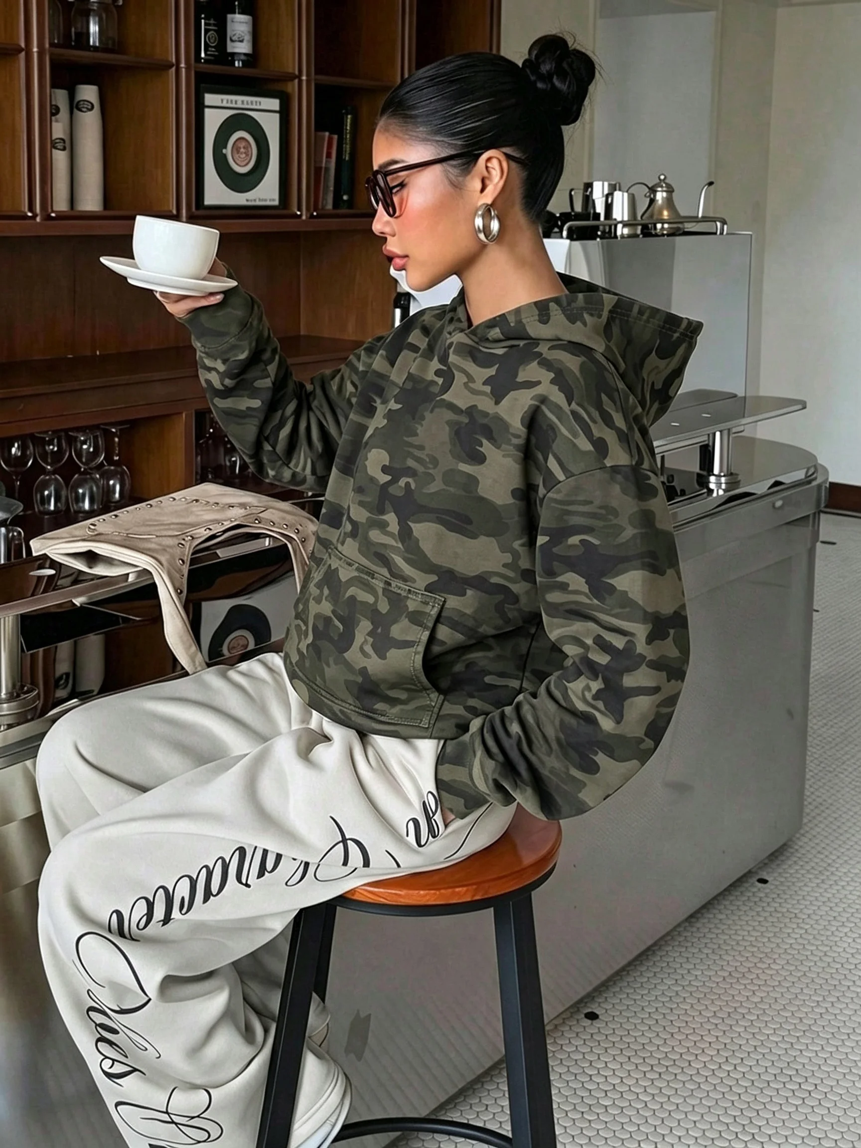 Damen-Sweatshirt mit Kapuze, Camouflage-Print, Langarm, Locker Geschnittener Hoodie, Lässige Streetwear, Trendige Alltagsmode