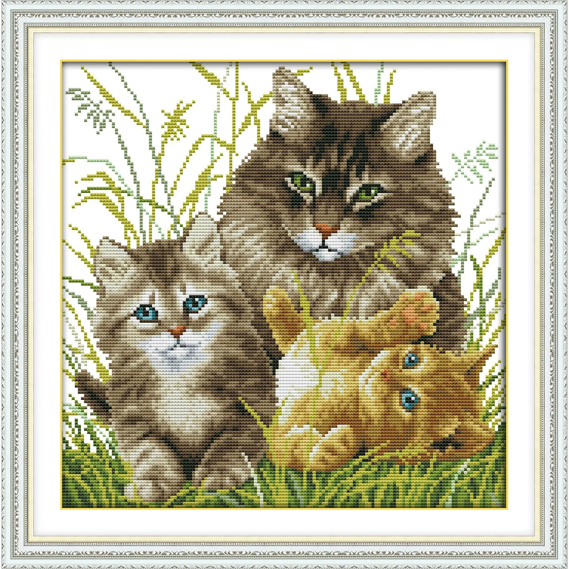 Soulgift News Pre-Printed Cross Stitch Kit, Stamped Aida Fabric with DMC Threads, Embroidery Kit - Kitten Family