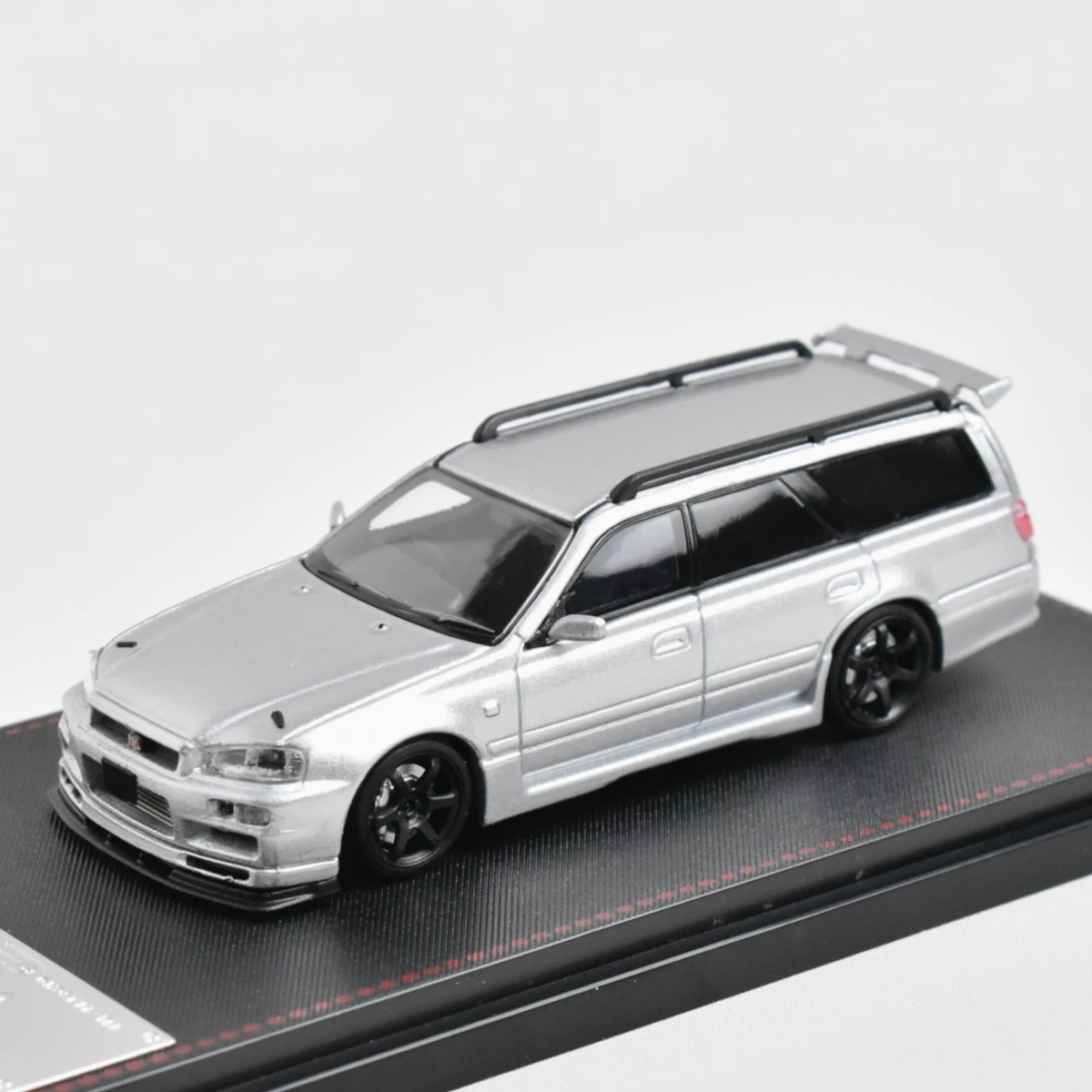 

Street Stagea 1/64 Adults Hobby R34 wagon Compact Diecast Car Model