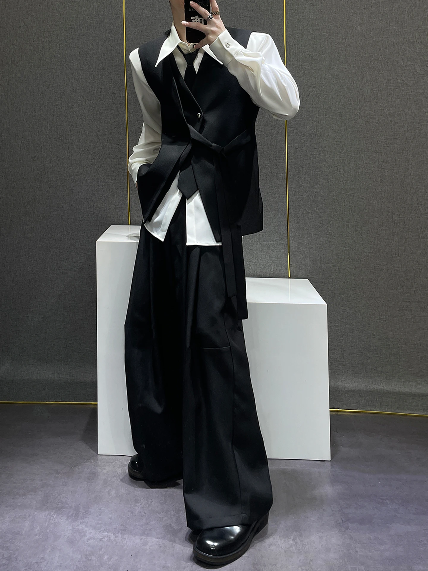 

Ele Casual Men's Suit Vest Set Hip Haome Quirky Design Lightweight Luxury Two Piece Set Long Sve Long Pants