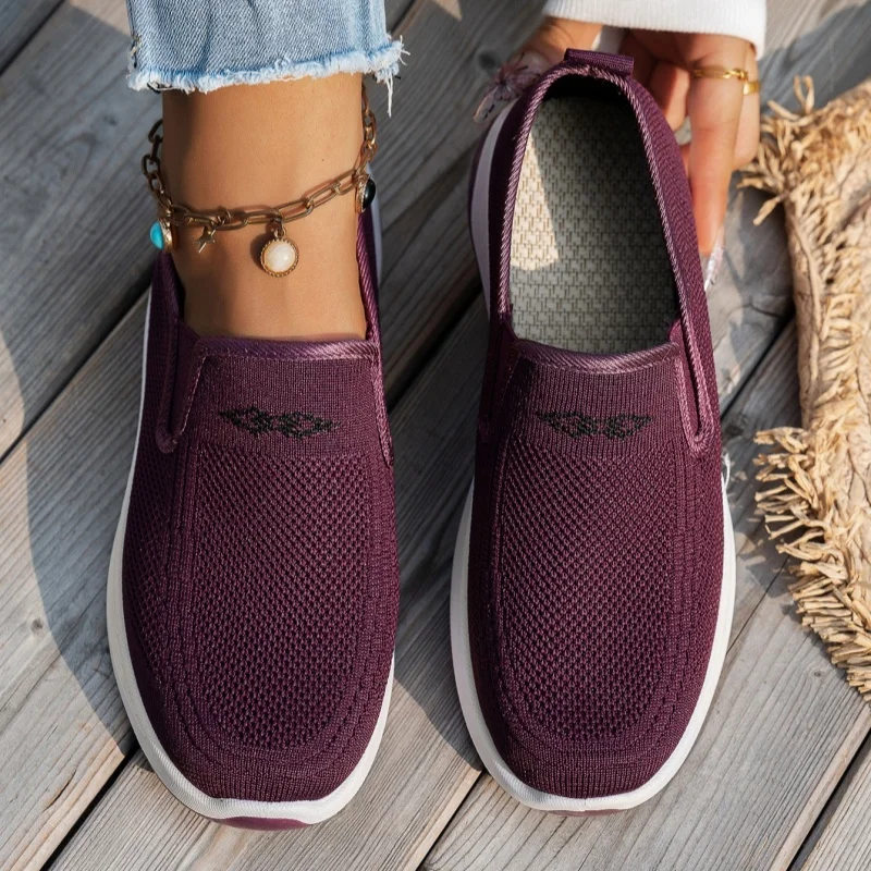 Zapatos deportivos informales para mujer, zapatillas ligeras transpirables, zapatos planos para correr al aire libre, zapatos vulcanizados para mujer