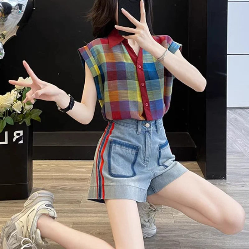 

Женская рубашка с коротким рукавом в радужную клетку, повседневная блузка на пуговицах, модные свободные летние топы