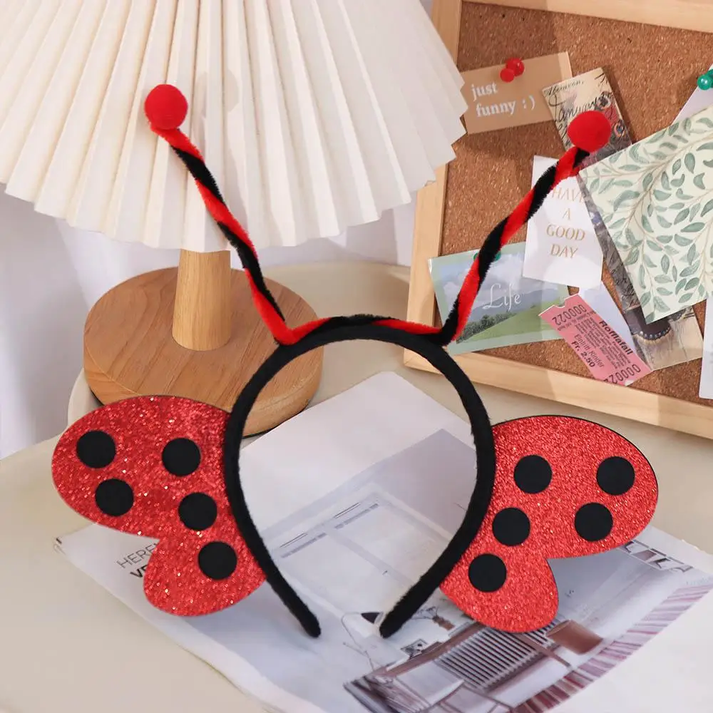 ตลกเกาหลีสไตล์ Bee Headband Photo Props ตกแต่งฮาโลวีน Hairband Headdress อุปกรณ์เสริมผมผีเสื้อผม Hoop Party