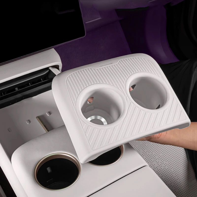 

For Avatr 06 2025 2026 Central Control Cup Pad Wireless Charging Pad Automotive Interior Accessories