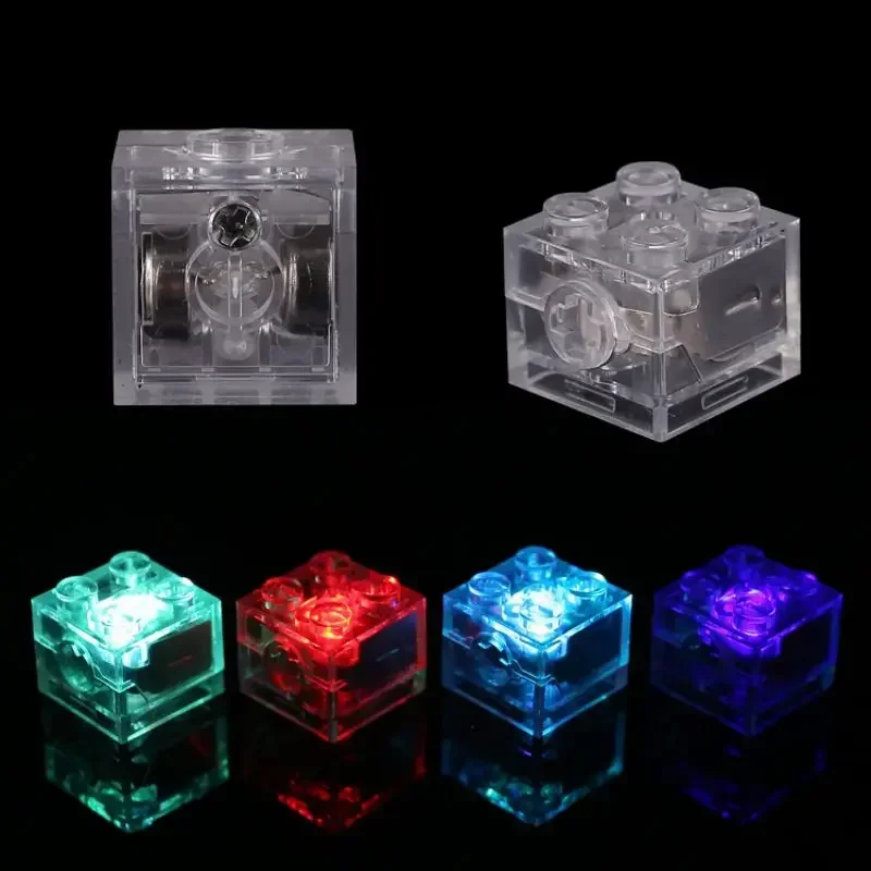 2x2 Glowing Brick Building Block Lamp, Small Particle LED Seven-color Transparent Flash Lamp DIY Toy Accessories.