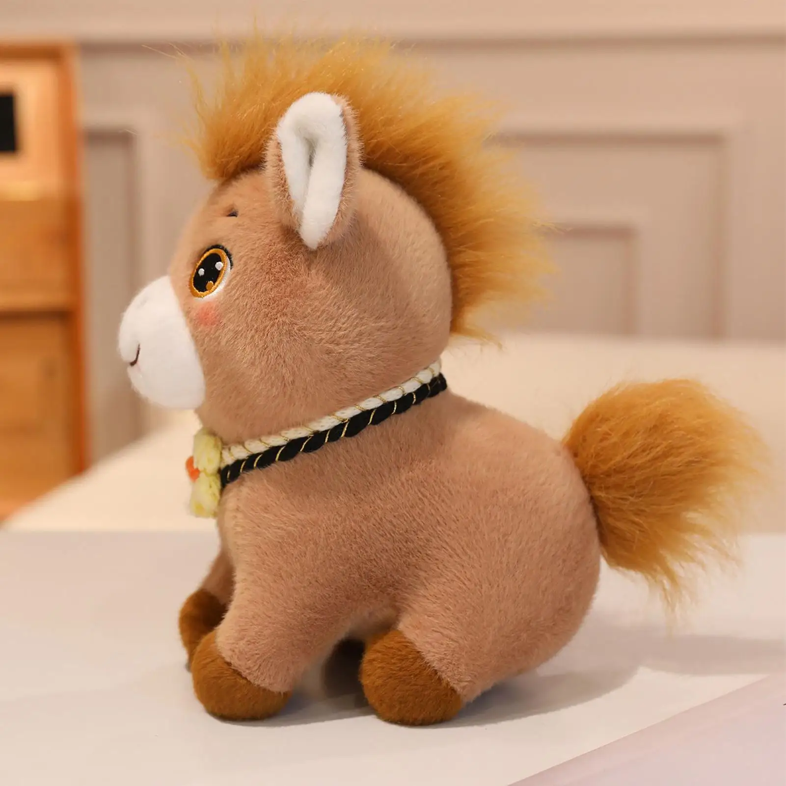 말 인형 큰 눈 귀여운 장식품 봉제 말 교실용 부활절 할로윈 크리스마스 생일 장식 침실 유아방 놀이방