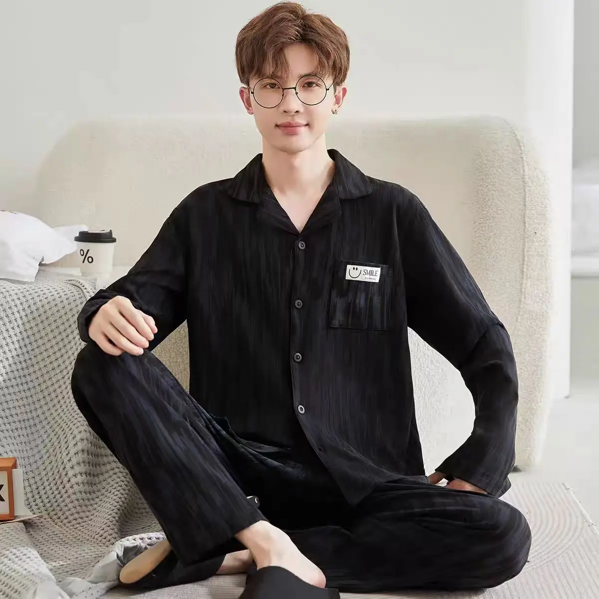بيجامات رجالية عالية المظهر ومتعددة الاستخدامات بأكمام طويلة، وأزرار، كاجوال ويمكن ارتداؤها، وملابس منزلية فضفاضة