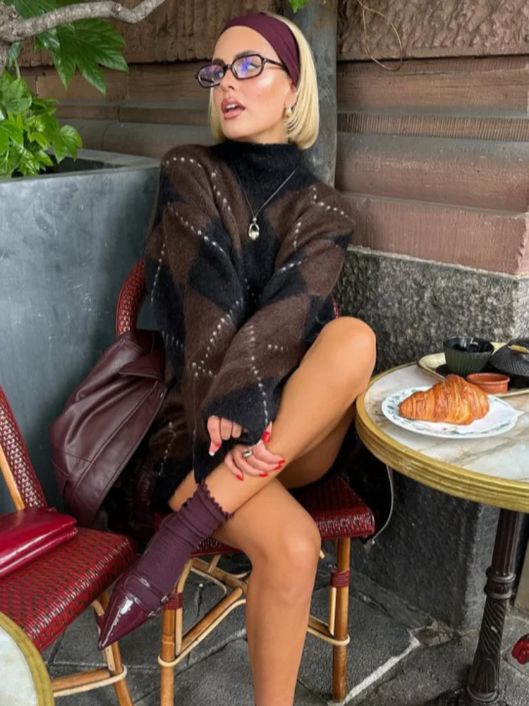 

Элегантный свитер со вставками и принтом, женская модная юбка с длинным рукавом и воротником-стойкой, топ, юбки на бедрах, осенний женский костюм 2025 года, новинка