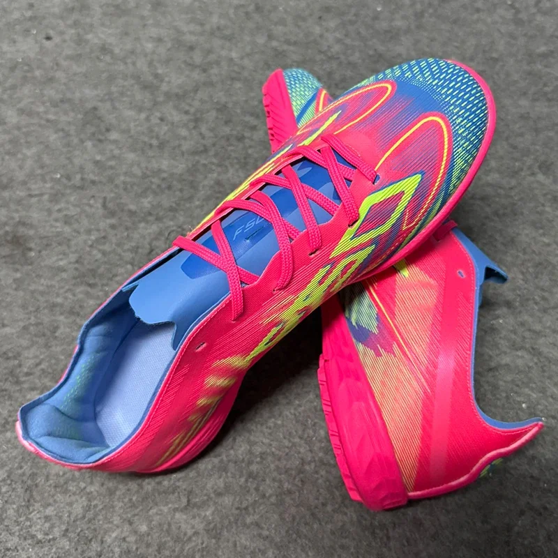 

New Men Football Shoes TF/FG Indoor Football Field Boots Society Cleats Fast Soccer Shoes Professional Sneaker Comfortable Match