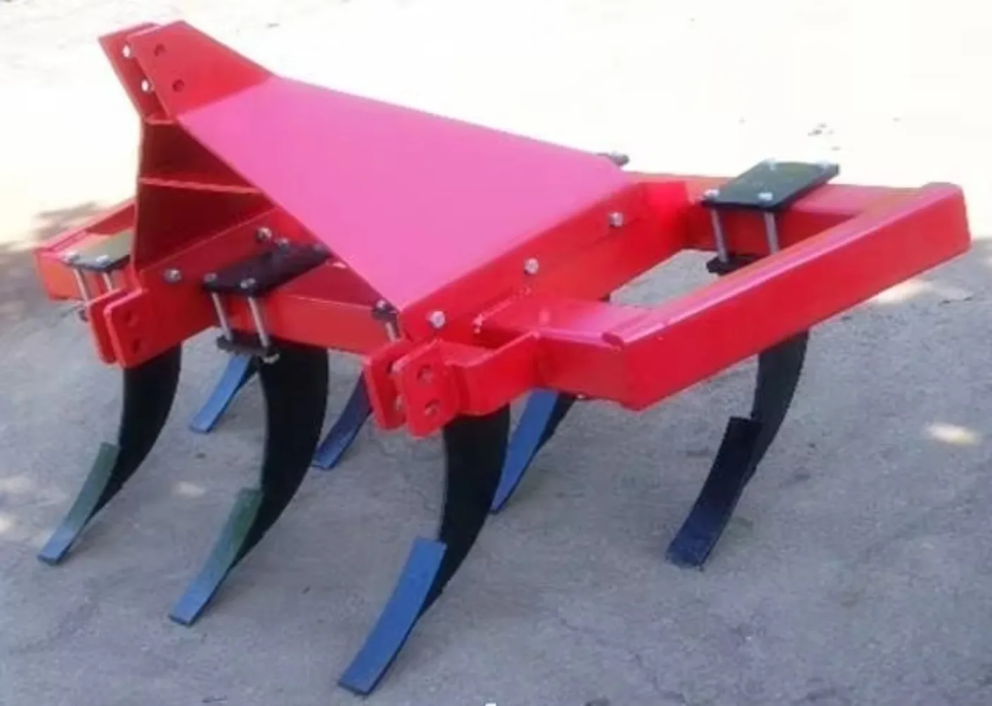 Agriculture Subsoiler Scarifier Farm Tractors Deep Tiller Loosening Field
