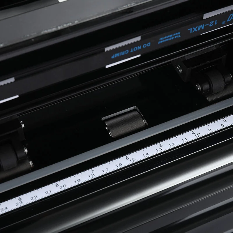 Vinyl Cutter Plotter - Plotter Pemotong Vinyl Format Besar dengan