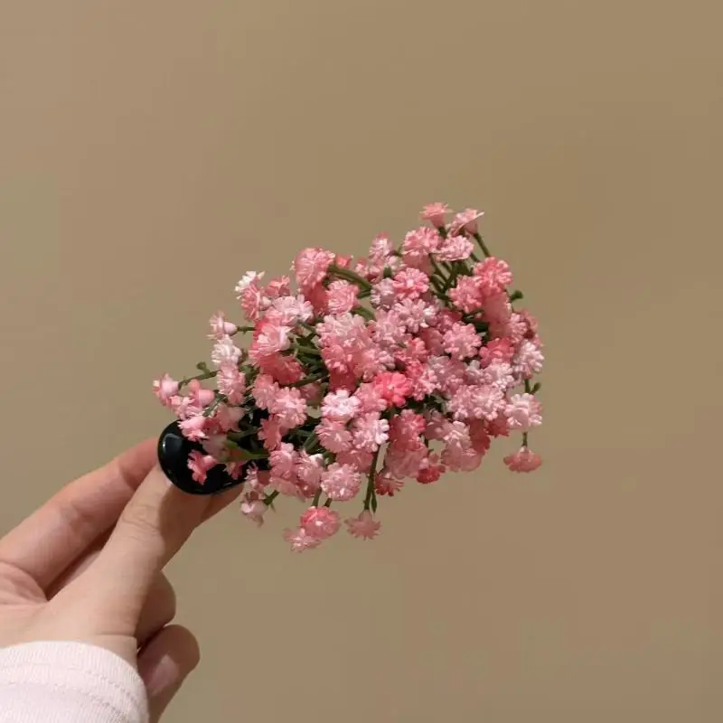 Handgefertigte Gypsophila-Blumenfächer-Haarnadel mit zarten bunten Blumen und goldenem Rahmen für Hanfu, traditionelle Feste und den täglichen Gebrauch. – Detail 15