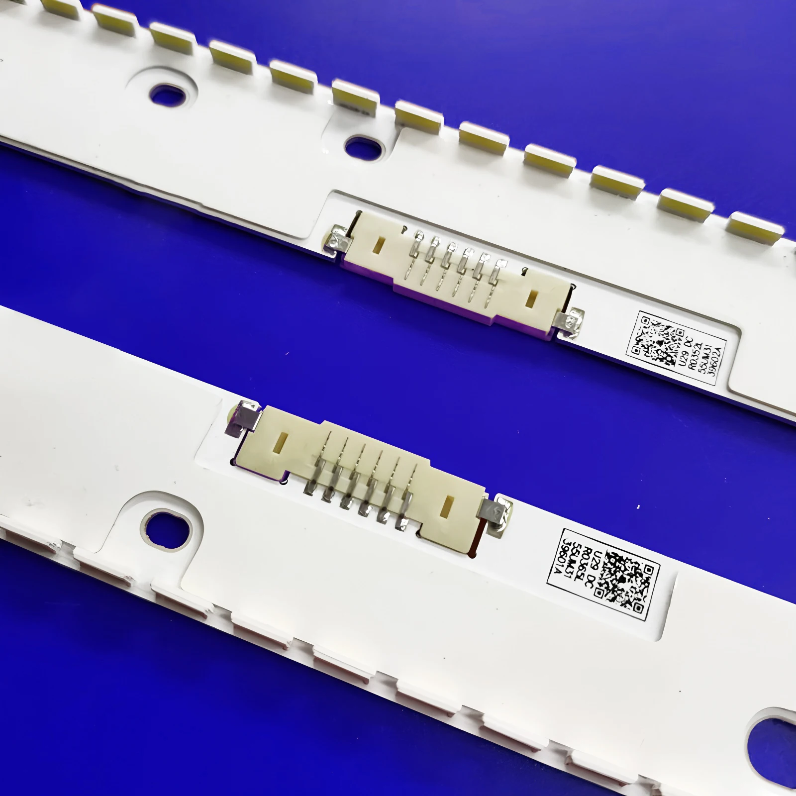 

Светодиод для UE55KU6675 UE55KU6672 UE55MU6670 UE55MU7500 UE55MU7400 UE55MU6675 UE55MU6672 UE55KU6402 UE55KU6670U CY-KK055HGAV1H