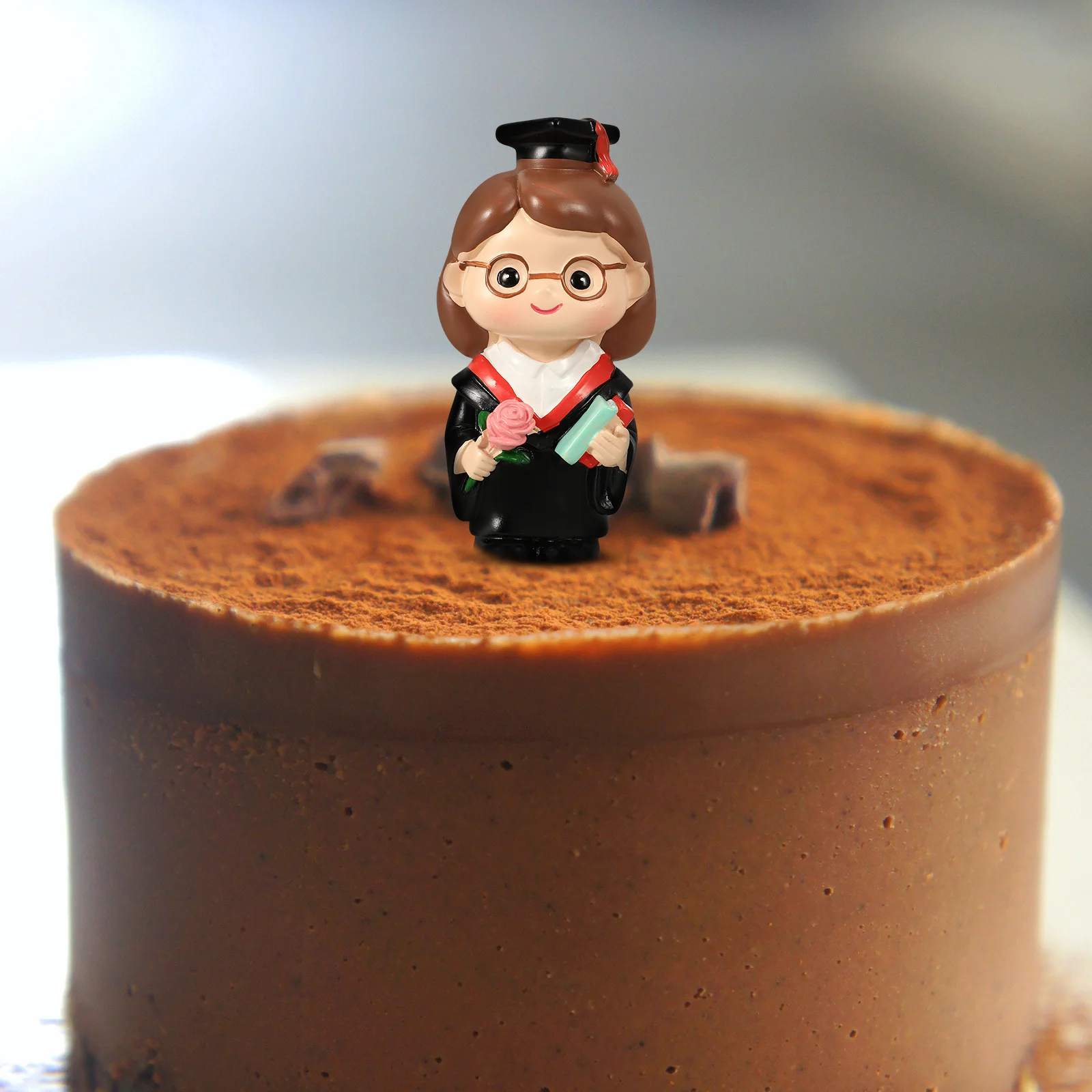 

Graduation Topper Resin Decor Female Phd Graduate Statue For Party Dessert Decoration Graduation Cake Decors Resin Cake Adorns