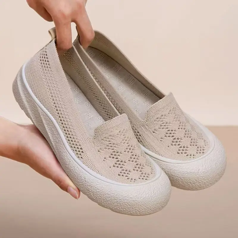

Женские летние сетчатые прогулочные туфли на мягкой подошве, нескользящие, неглубокие, легкие, дышащие, с круглым носком, повседневные туфли для пожилых людей