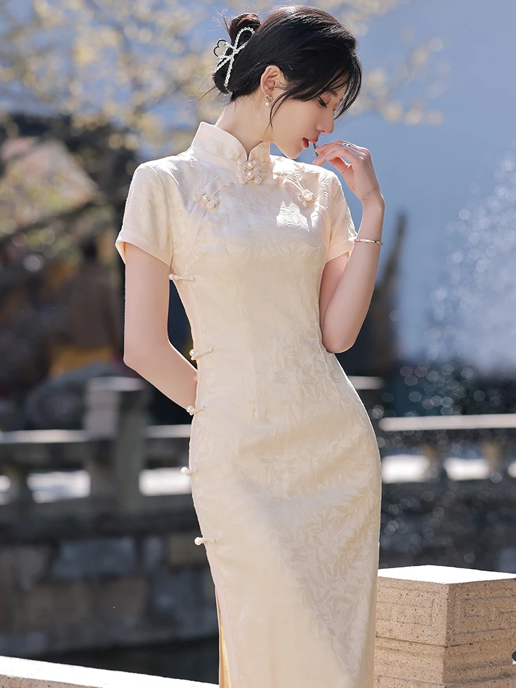 

Champagne Color Young Style Dress Wedding Ceremony Daily Wear High Slit Short Sleeve Retro Design Pure Color Long Q...