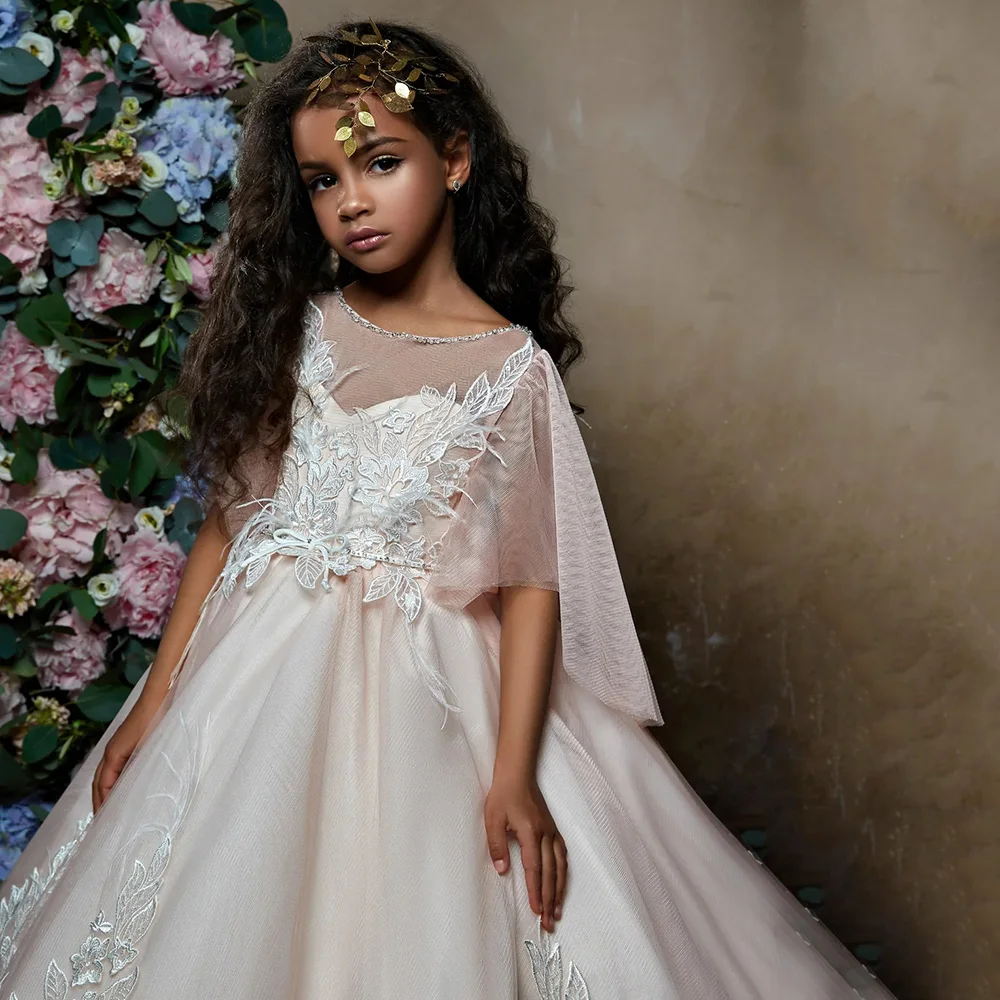 Customized Simple A-Line Flower Girls Dresses Lace Appliques Feathers Sequined Pageant Gowns Scoop Neck Floor-Length Birthday Pa