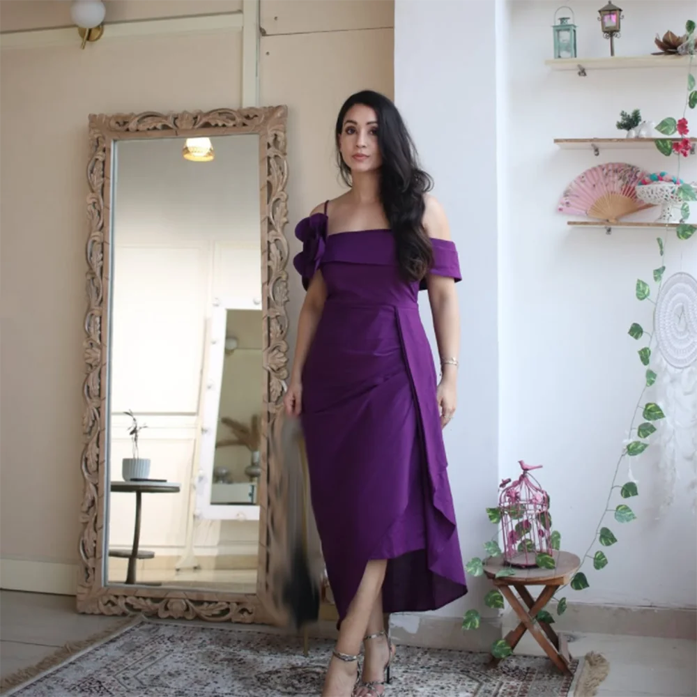 Customized Purple Straight Prom Dresses Tea-Length Spaghetti Strap Sleeveless Evening Dresses Simple Draped Fashion Flowers
