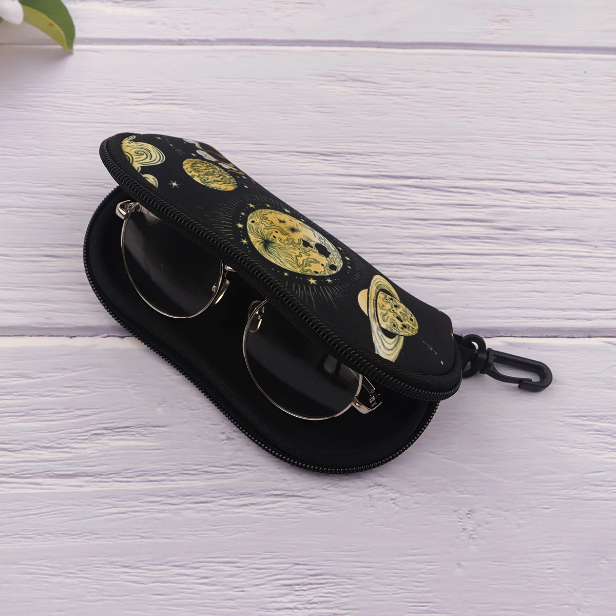 Sun and Moon Glasses Case Glasses Protective Shell Clothing Accessories Men Women Fashion Glasses Bag Gifts for Friends
