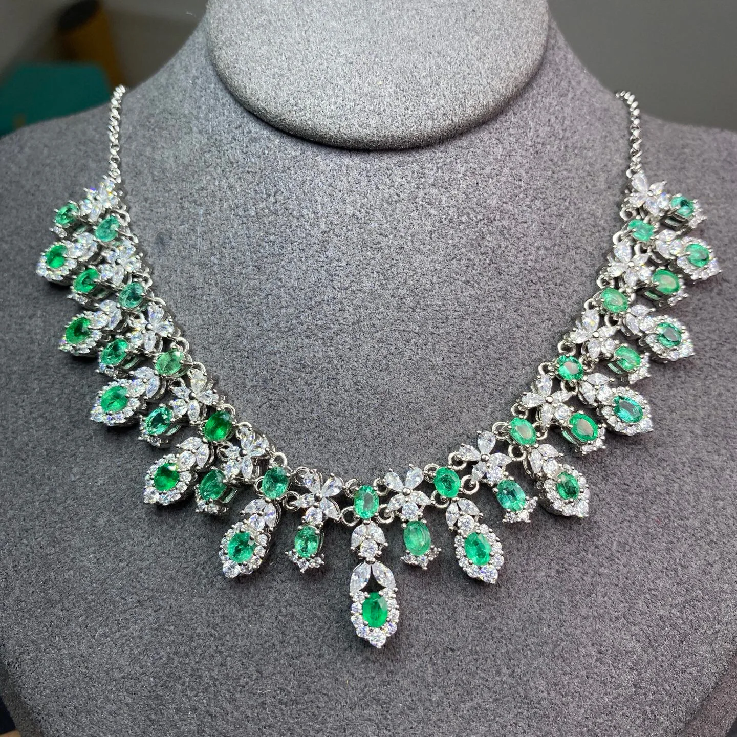 

Ожерелье из серебра 925 пробы с натуральным колумбийским изумрудом, высококачественный драгоценный камень 3x4 мм с сертификатом