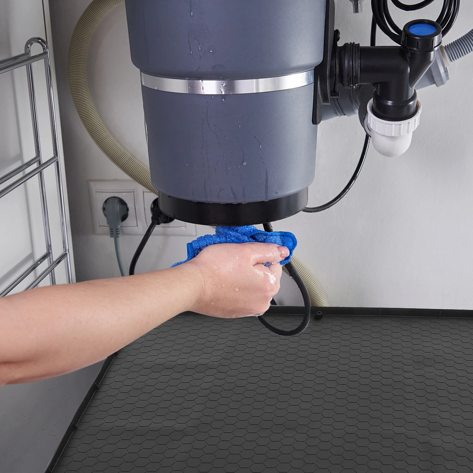 

Under Sink Rubber Mat Waterproof Kitchen Cabinet Storage Organizer Washable Cuttable Liner Tray for Bathroom Kitchen Sink