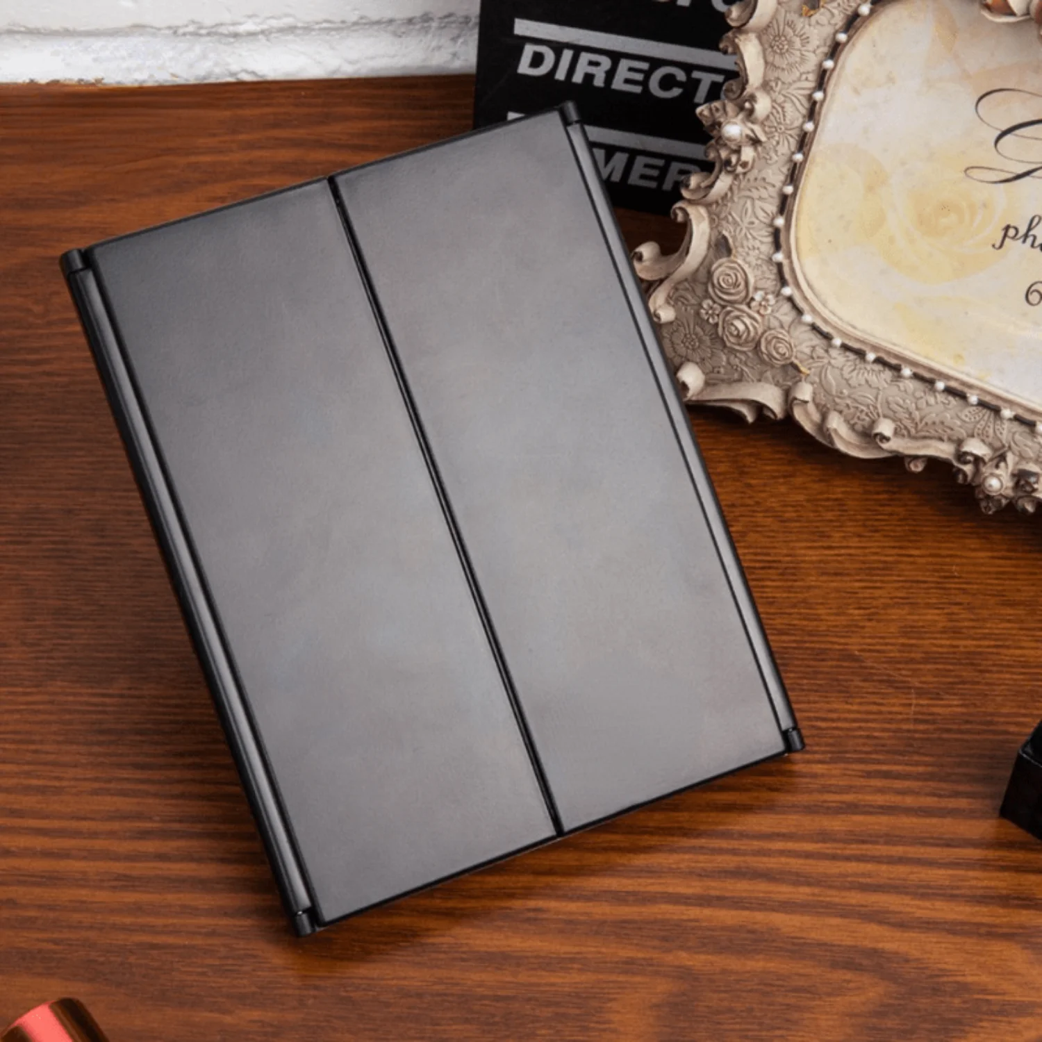 ポータブル LED ライト化粧鏡バニティライトコンパクトメイクアップポケットミラー、家庭用バニティ化粧品ハンド折りたたみ LED ミラー