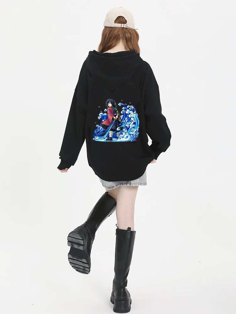 Demon Slayer Tomioka Giyuu Japan Anime Printed felpe con cappuccio da donna Plus Size felpe Pullover a maniche lunghe da donna