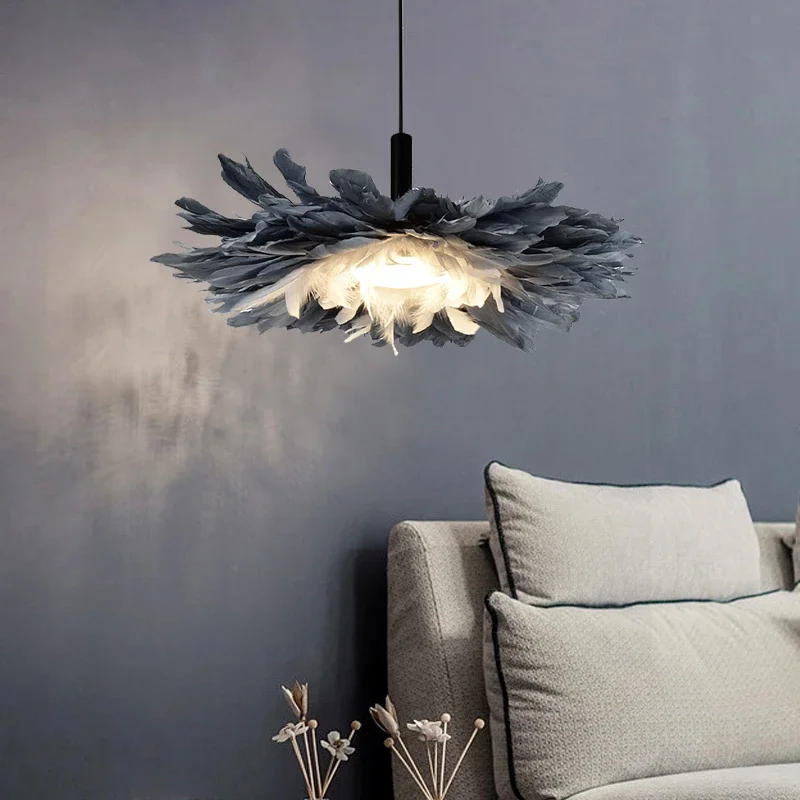 

Nordic Ins Feather Bedroom Warm Art Children's Creative Personality Study Lamp