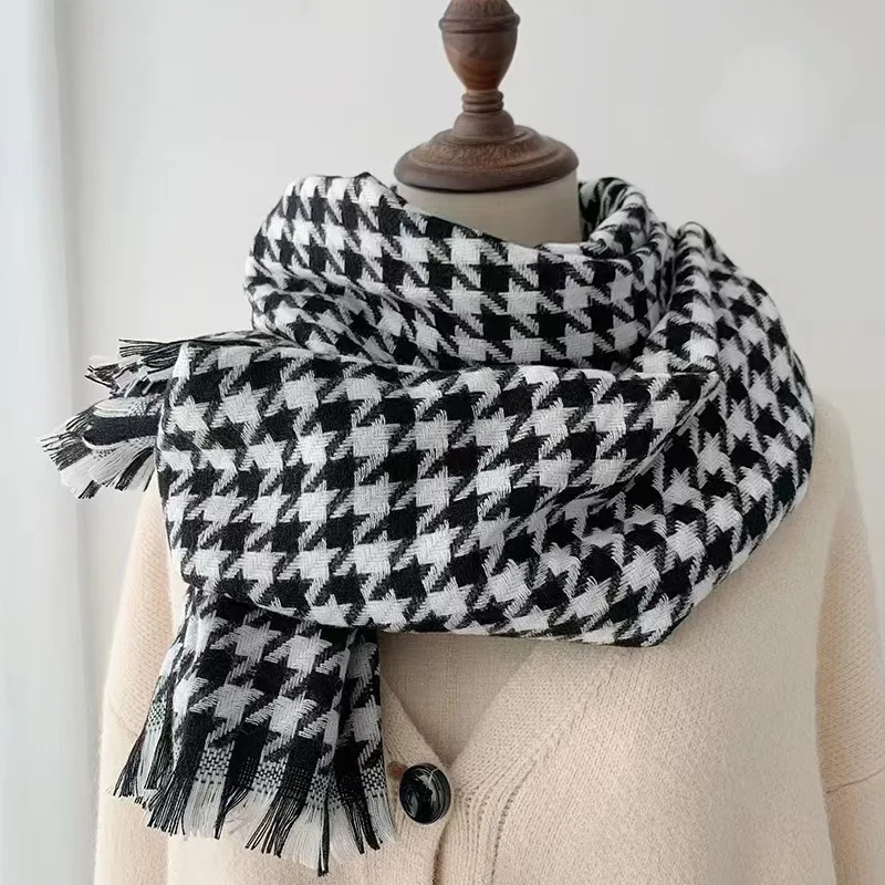Korean Fashion Versatile Black White Plaid Scarf for Women Classic Winter Thick Warm Soft Cashmere Feel Scarves Windproof Shawl