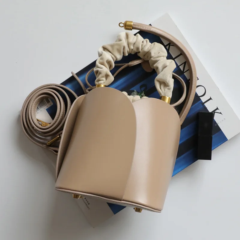 Lady Designer Style Bucket Bags 2023 New Handbags Luxury Real Leather Shoulder Bag For Women Floral Handle S4410