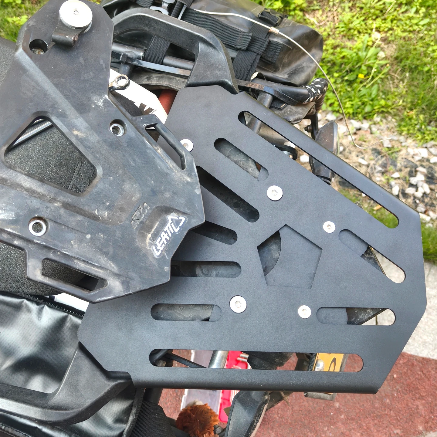 For 2025 790R Tailbox bracket 790 Adventure Luggage frame 890 Adventure 890R Rear tail package bracket 1090 Adventure R 1050ADV