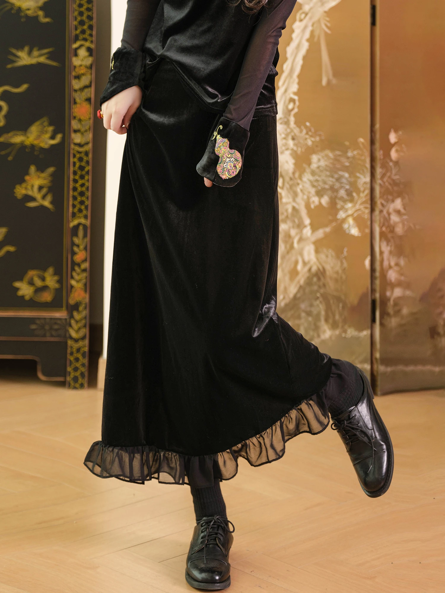 

Нежная кружевная юбка с эластичным поясом из вельвета, серия «Сияние молодости», для женщин, ежегодная коллекция одежды