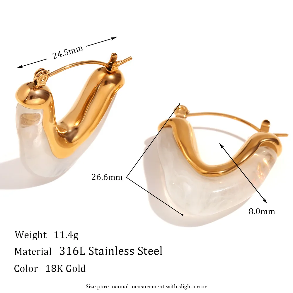 2025 Stylish and simple French vintage earrings stainless steel plated 18K gold triangle geometric earrings gift
