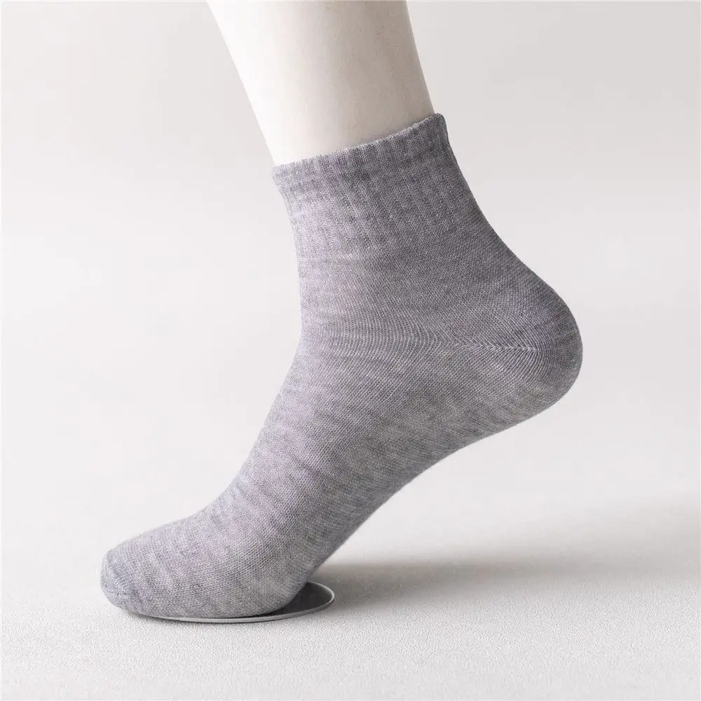 

Practical Solid Color One Size Polyester Men's Socks Sports Socks Middle Tube