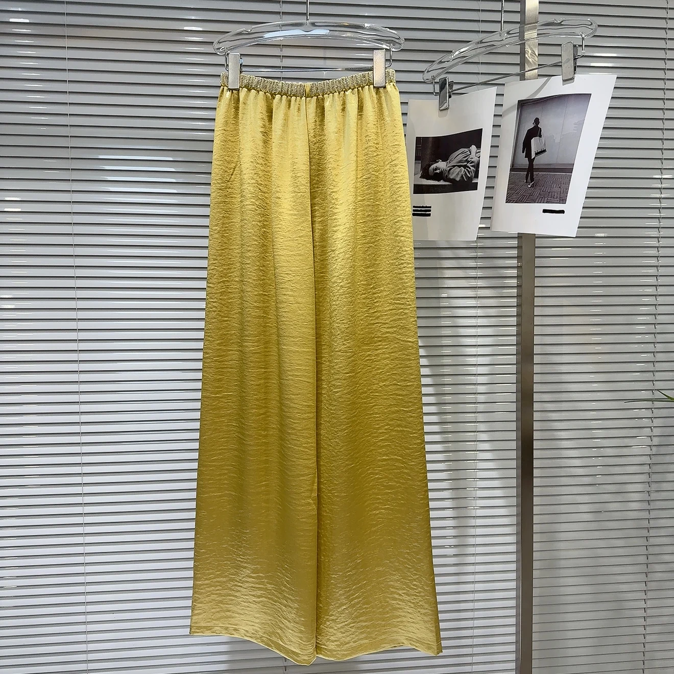 Summer 2025 Trendy Water Diamond Embellied Elastic Waist Lightweight Silk Wide Leg Casual Pants Ele Lady Sle