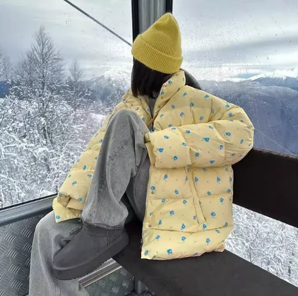 

2026 Новая модная уличная женская куртка/пальто, утепленная теплая куртка/верхняя одежда с длинными рукавами и капюшоном с карманами и хлопковой подкладкой