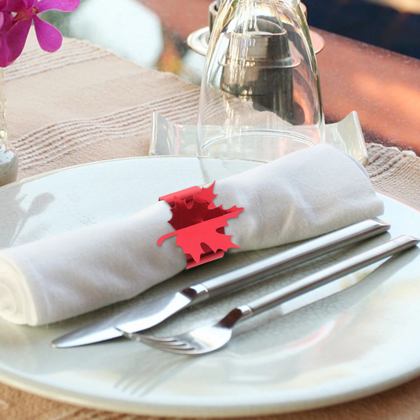 

50pcs Rings for Wedding Party Banquet Fall Thanksgiving Decorations Napkin Holder For Table Paper Napkin Holder