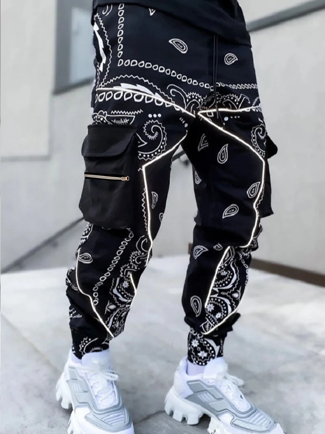 Autumn and winter men\'s casual overalls high street hip-hop pants printed beamed feet with multiple pockets outdoor sports train