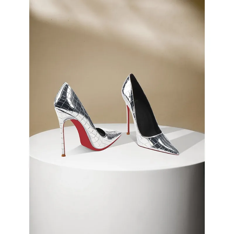 

Crocodile patterned black high heels, women's slim heels, 2025 new model, sexy temperament, slim heels, high-end single shoes