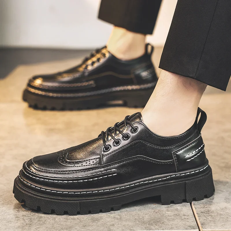 Man Hot Sale Round Toe Leather Shoes for Men Brogue Luxury Sale Adults Fashion 2024 Elegant Style Pu Chunky Heels Casual Shoes