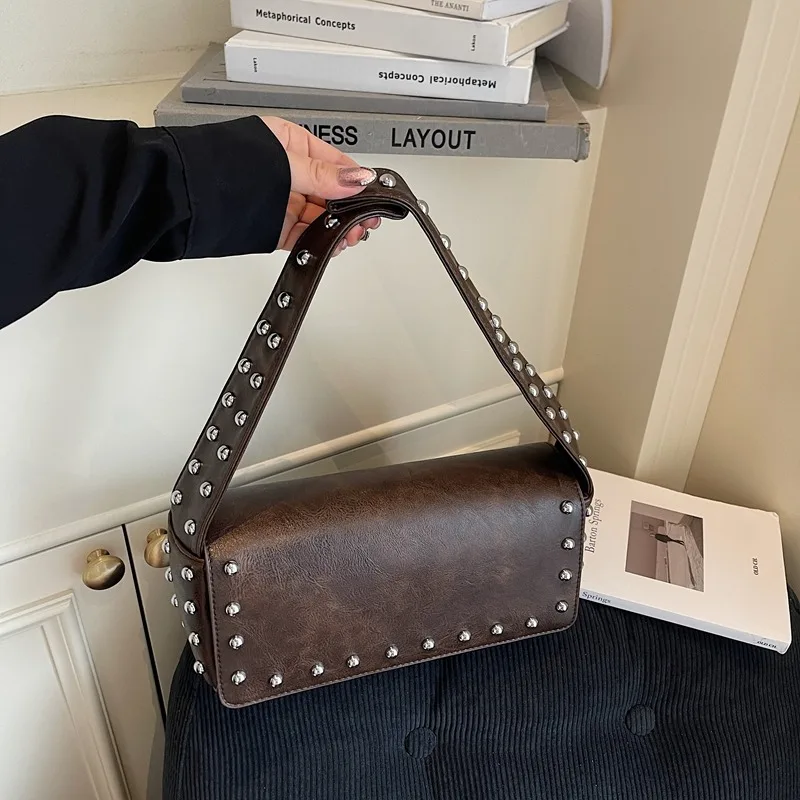 

2025 Brand Bags for Women High Quality Versatile Women's Handbags PU Cover Large Capacity Shoulder Bags Rivet Sewing Thread