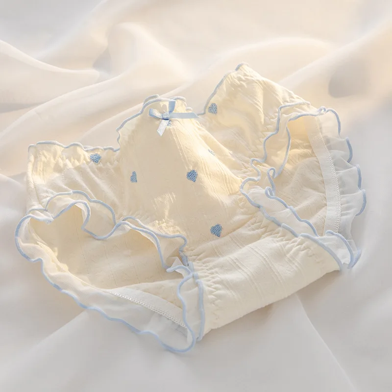 ملابس داخلية قطنية للنساء سراويل داخلية لطيفة للفتيات على شكل حب ملابس داخلية متوسطة الخصر بدون خياطة قابلة للتنفس