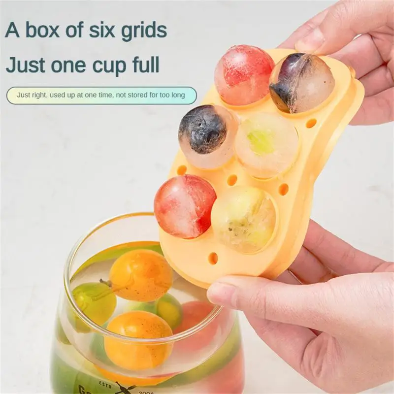 Dust-proof And Odor-proof Mold Easy To Clean Ice Maker Easy Demoulding Preferred Material Round Ice Tray Household