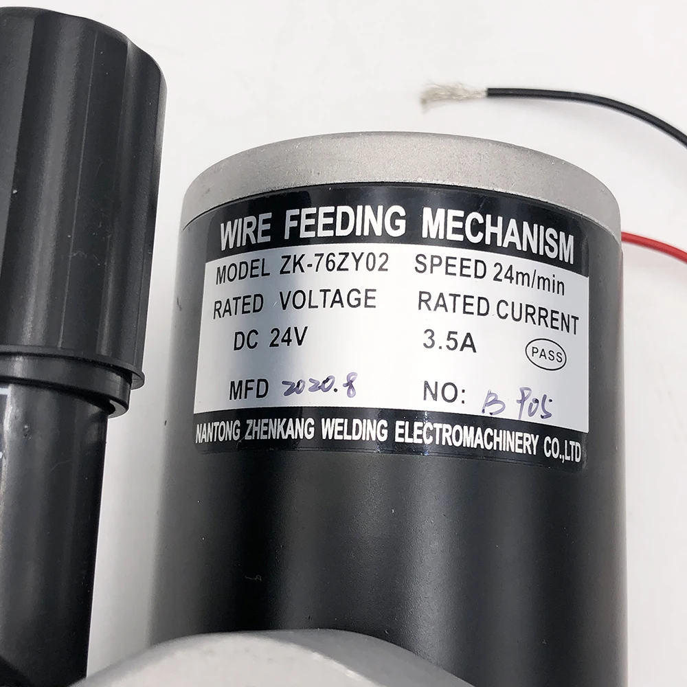

Precision 76ZY02 MIG Welding Wire Feeder 24V / 42V High-Torque Motor Adjustable Tension Control System