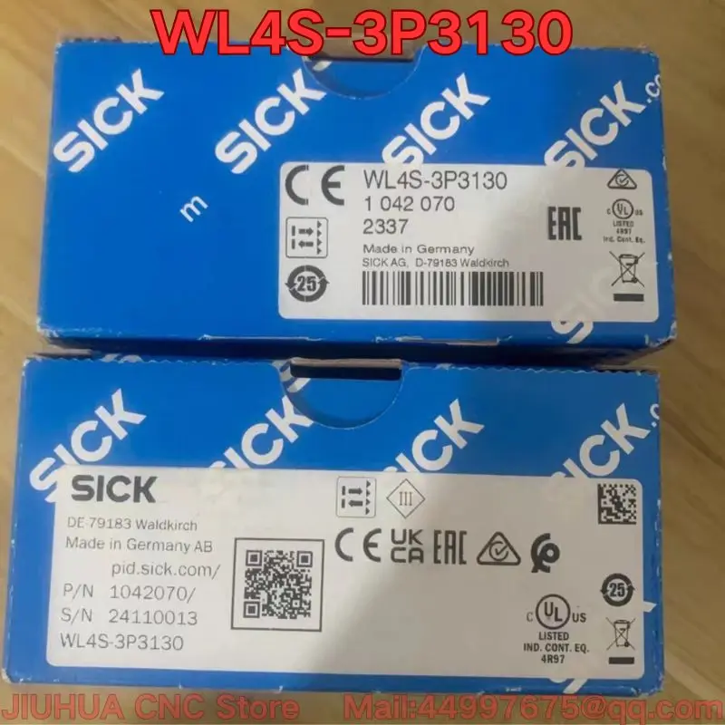 New WL4S-3P3130 photoelectric sensor