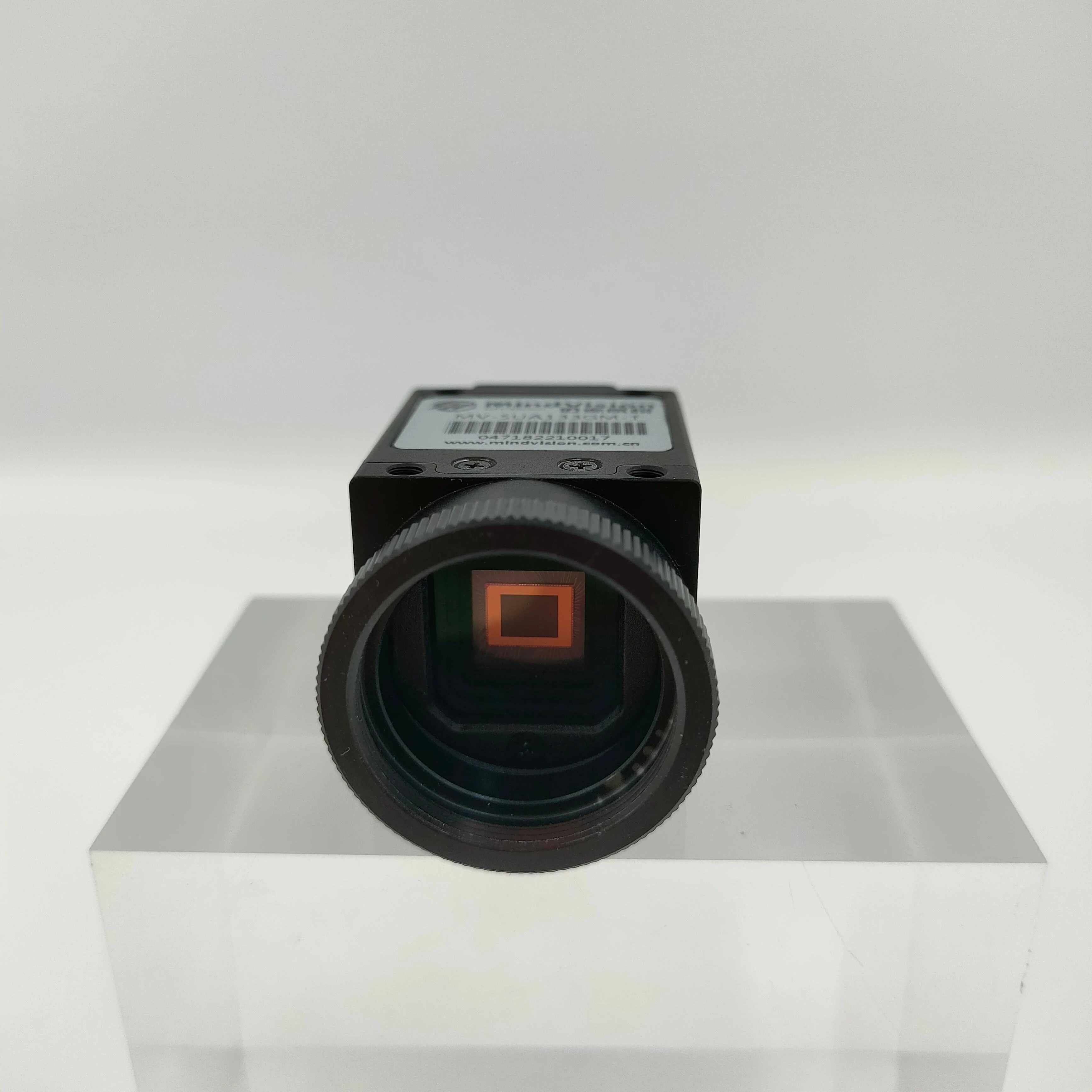 

5MP 59fps Rolling Shutter Area Scan Camera for Industrial Vision Applications and Machine Integration