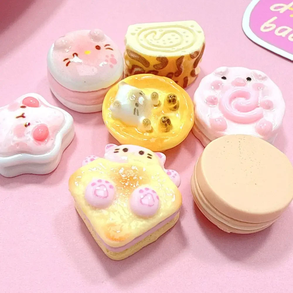 Cute Resin Animal Biscuit Cake Figurine Miniature Dollhouse Decor Micro Landscape DIY Crafts Scrapbooking Home Decoration Gift