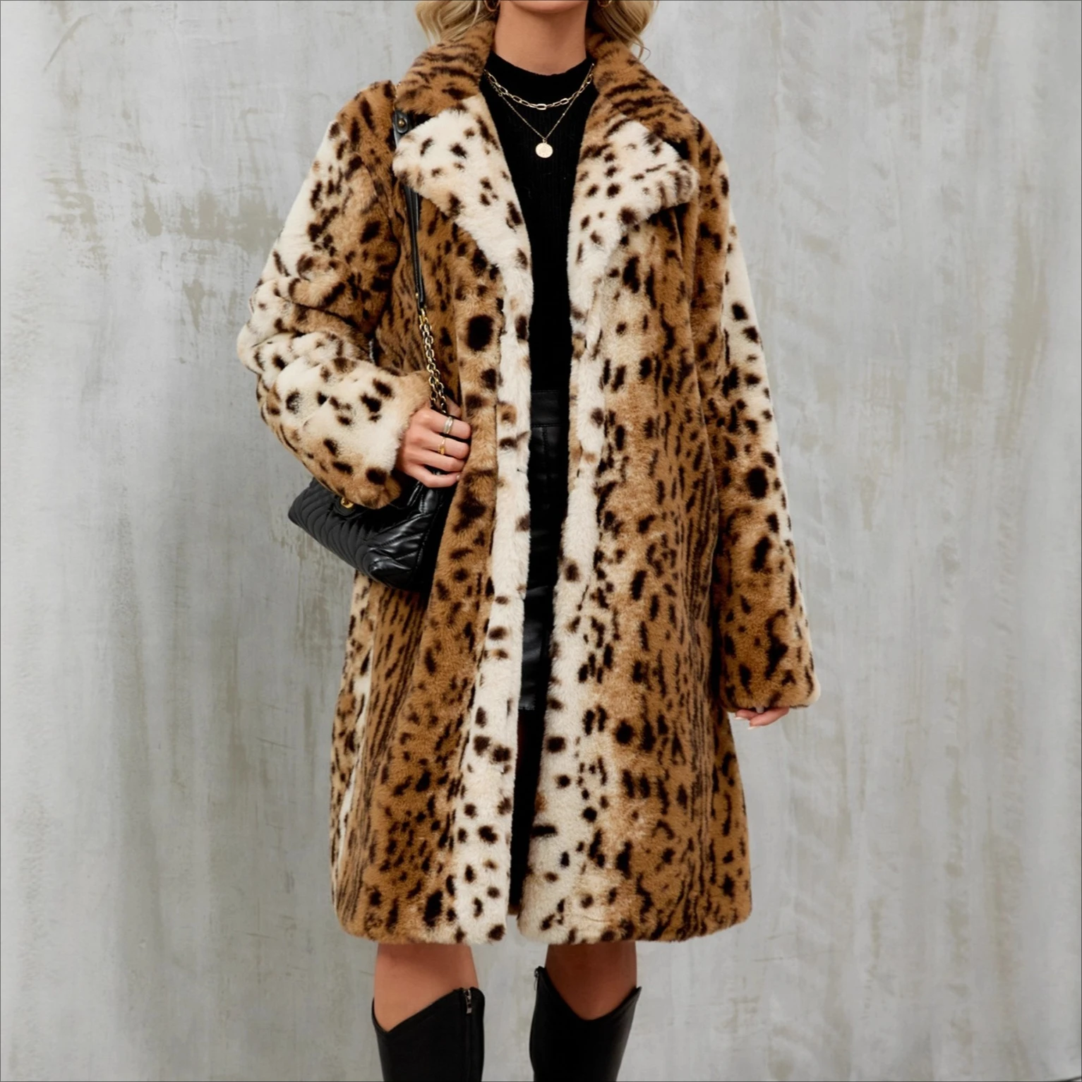 

Faux Fur Women Coats Leopard Long Jackets Turn Down Collar Full Sleeves Single Breasted Straight Fit Casual Autumn Winter 2025