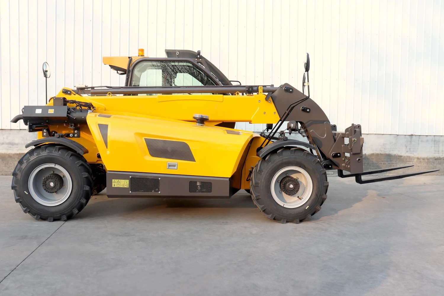 T3507 4WD Telehandler With 3.5 Tons Capacity CE Standard Factory Price Telescopic Handler For Construction And Engineering
